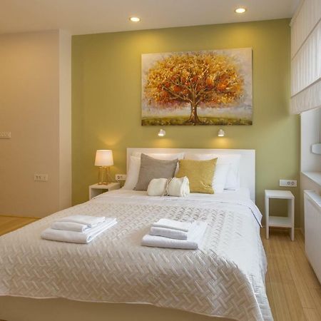 Miro Studio Apartments Загреб Экстерьер фото