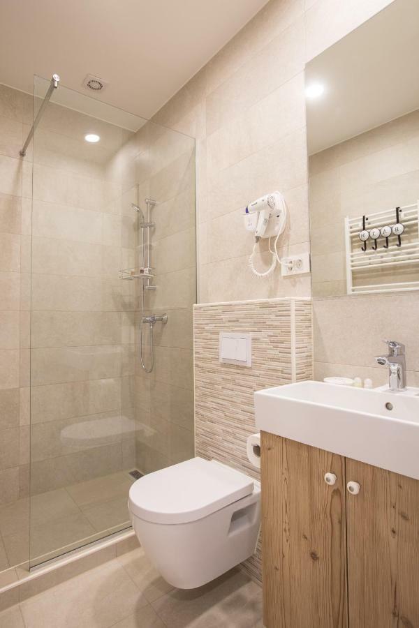 Miro Studio Apartments Загреб Экстерьер фото